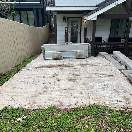 Atlanta Unit 2 Room 3 - Atlanta Bests Kept Secret Private Bedroom & Bathroom מראה חיצוני תמונה